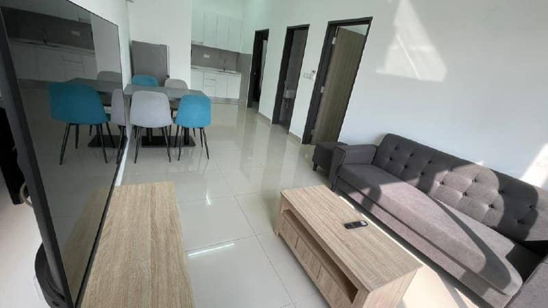 Condo Meldrum Height – photo 1