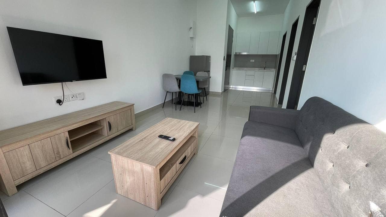 Condo Meldrum Height – photo 1