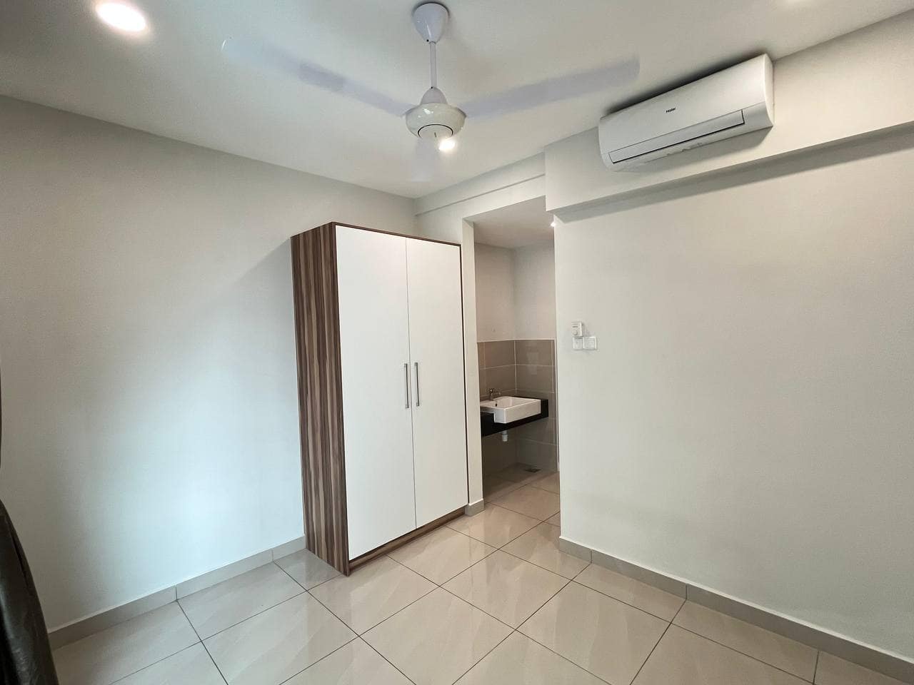 Studio Botanika at Tebrau Bay – photo 1