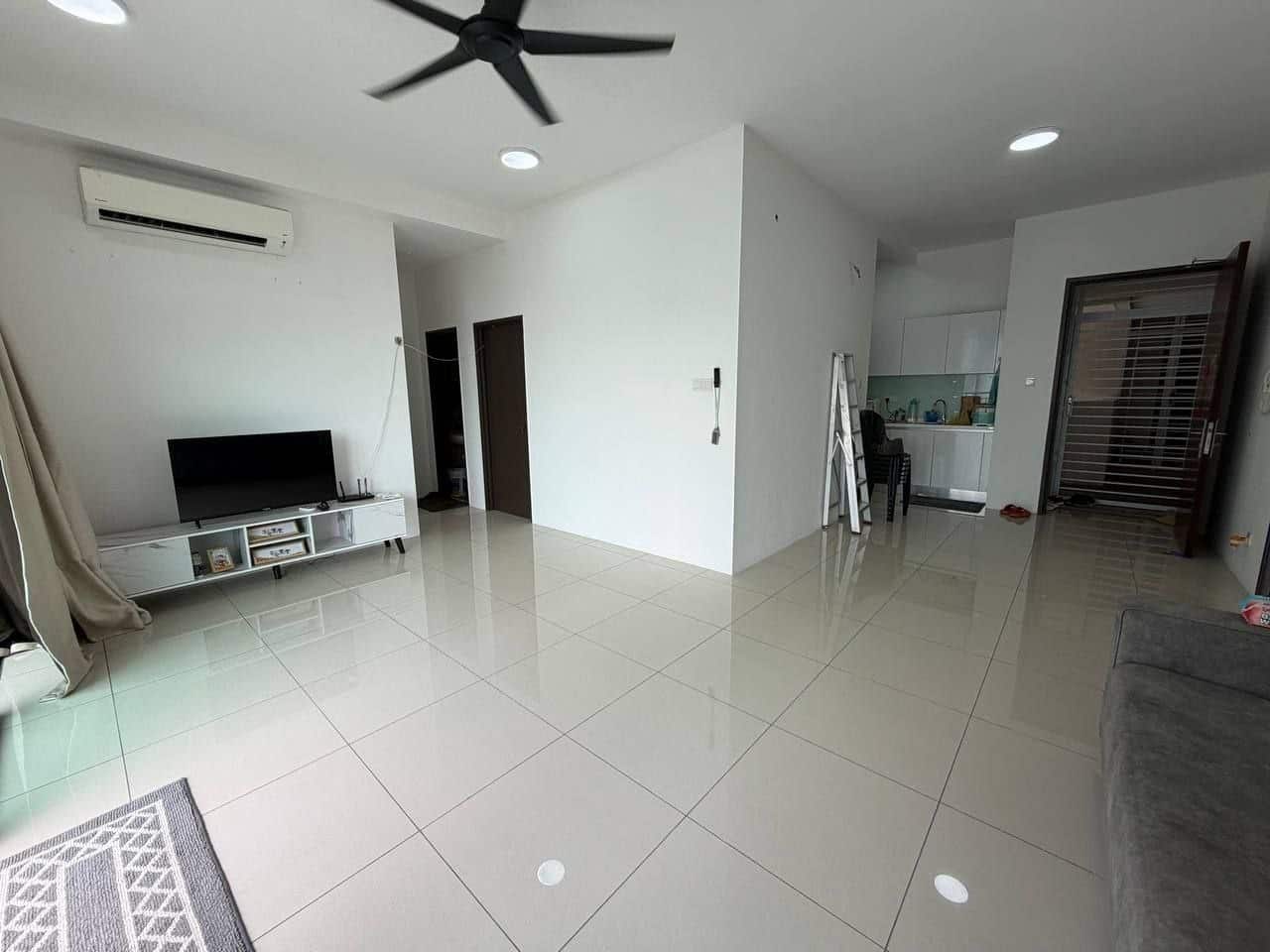 Condo Taman Perling