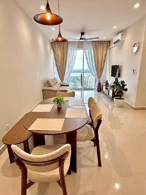 Condominium MBW Bay – photo 1