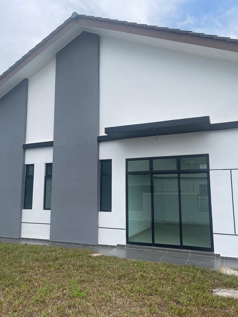 Single Storey Semi-D IOI Bandar Putra Kulai – photo 1