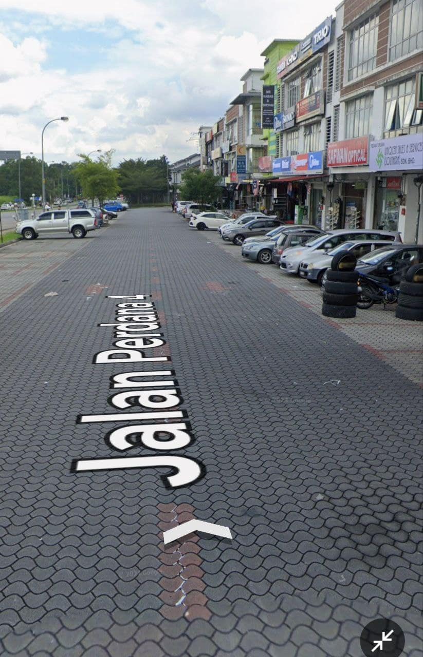 3-Storey Shoplot Taman Sri Pulai Perdana 2 – photo 1