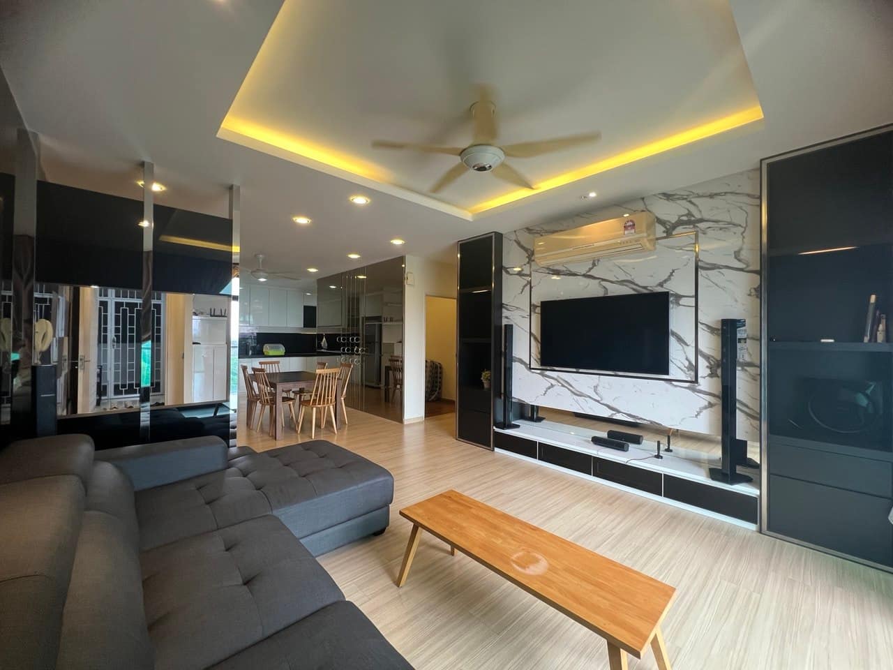 Sky Loft Premium Suites Bukit Indah – photo 1