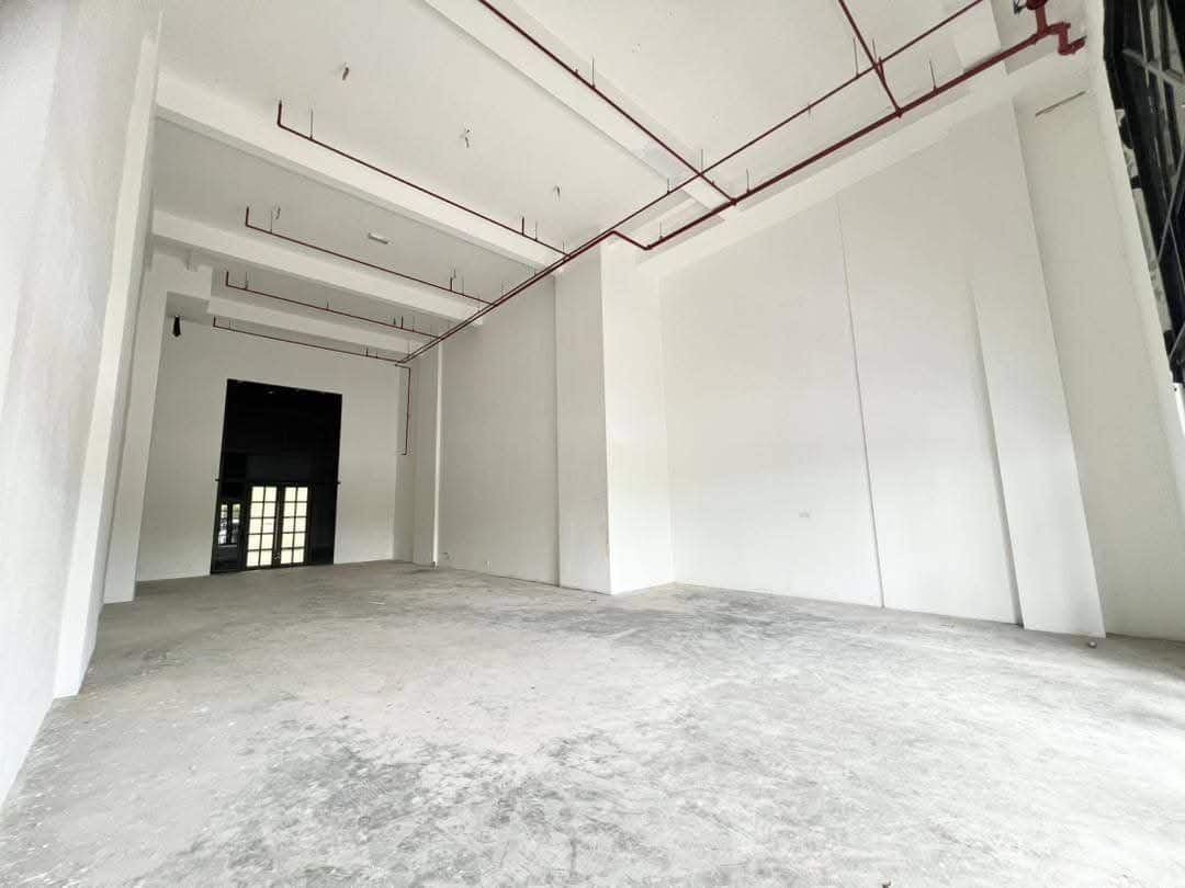 Shoplot Ground Floor Eco Galleria