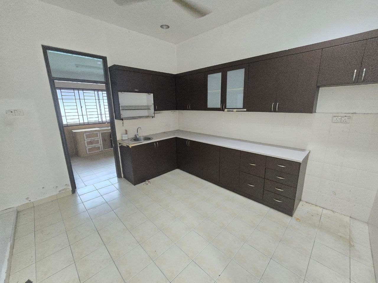 Single Storey Terrace Taman Pelangi Indah – photo 1