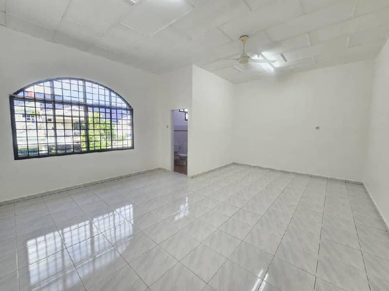 Double Storey Terrace House Pulai Utama – photo 1