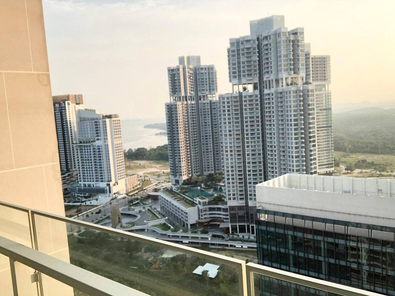3 Storey Shoplot Corner Lot Setia Eco Cascadia – photo 1