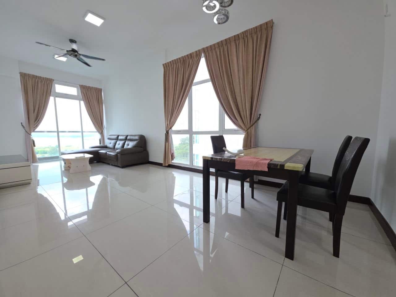 Condo Paragon Residence Straits View