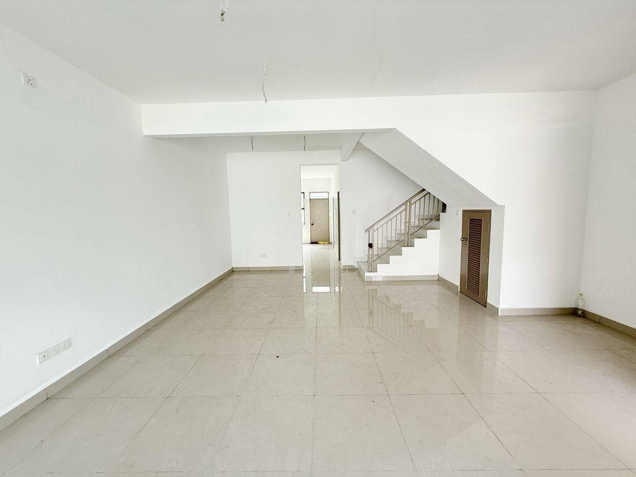 Single Storey End Lot Jalan Bukit Chagar – photo 1
