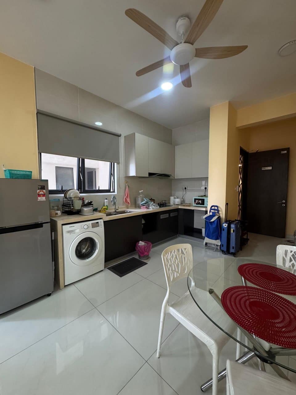 Service Apartment Royal Strand @ Country Garden Danga Bay – photo 1
