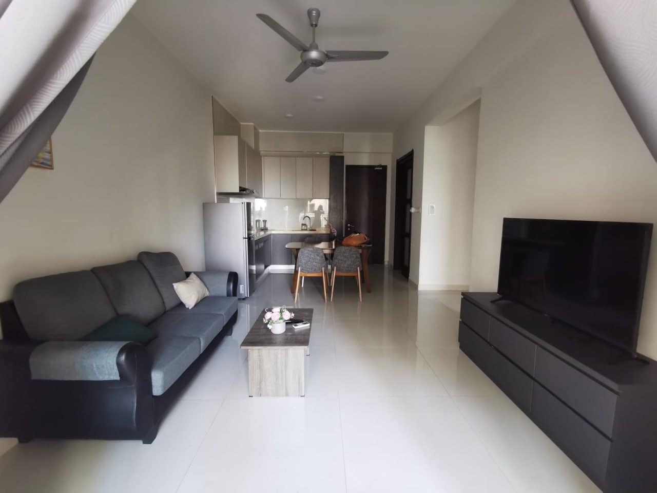 Service Apartment AmberSide @ Country Garden Danga Bay – photo 1