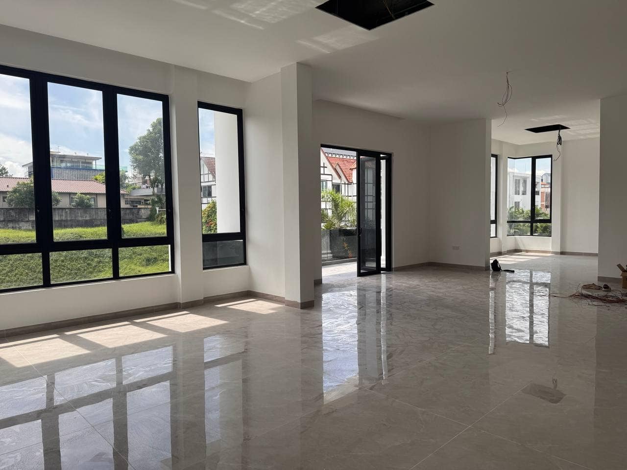 3 Storey Bungalow Taman Ponderosa – photo 1
