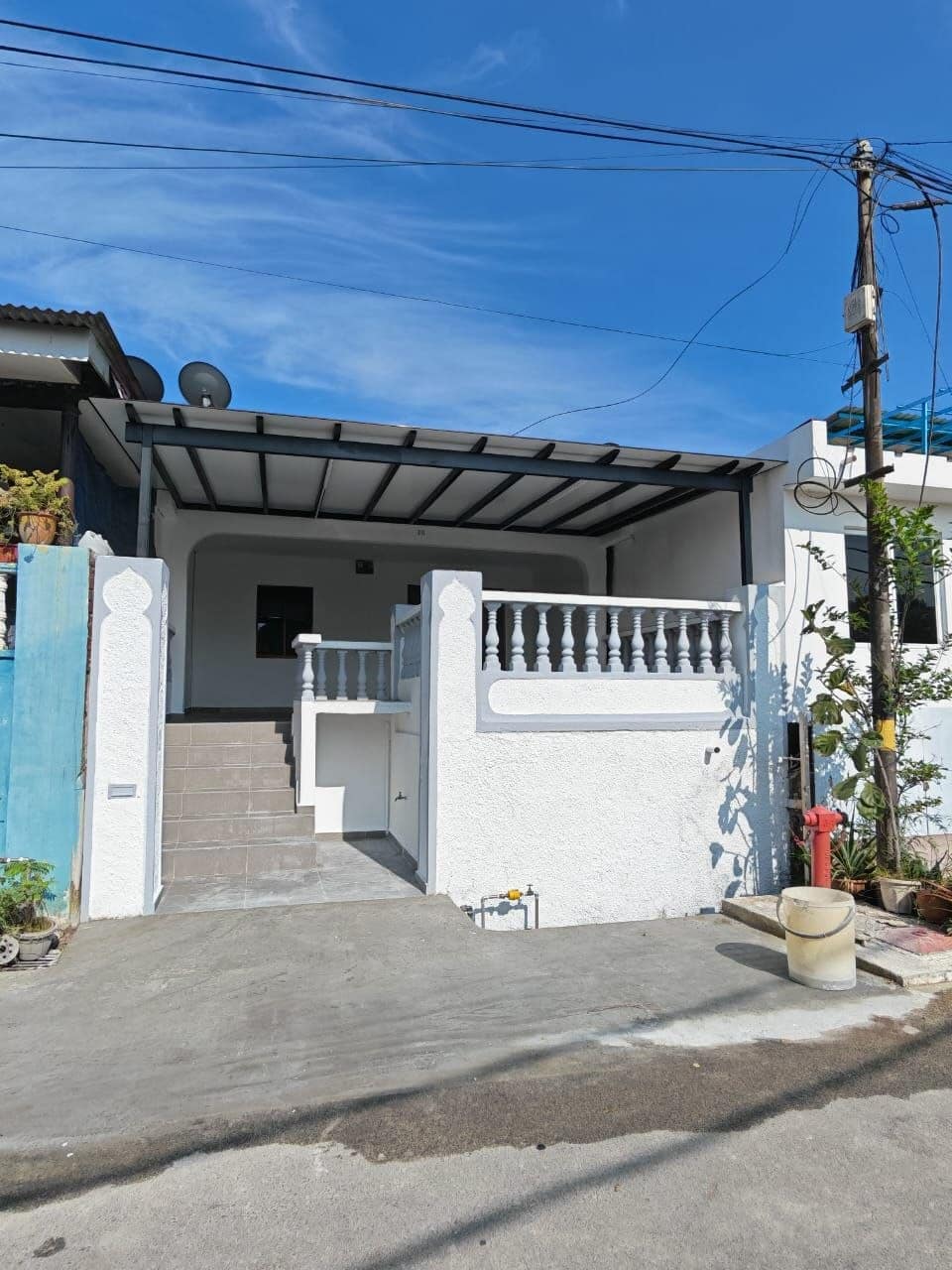 Single Storey Low Cost Jalan Malinja 2 โ photo 1