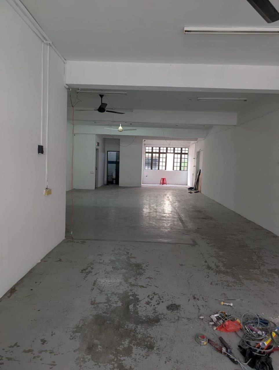 5 Storey Shop Jalan Tun Abdul Razak Susur 1/1 – photo 1