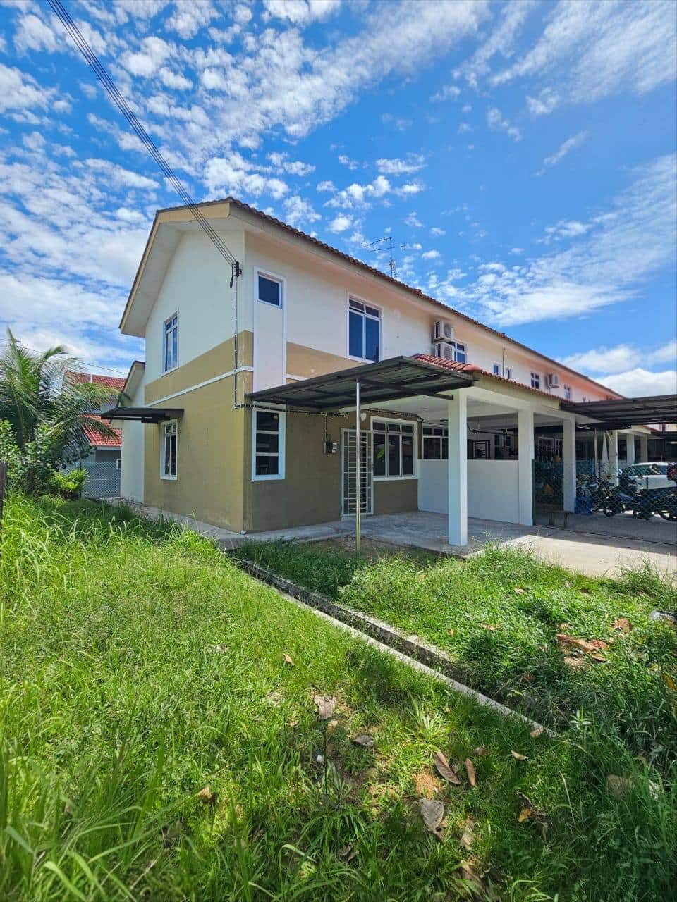 Double Storey Medium Cost End Lot Setia Indah