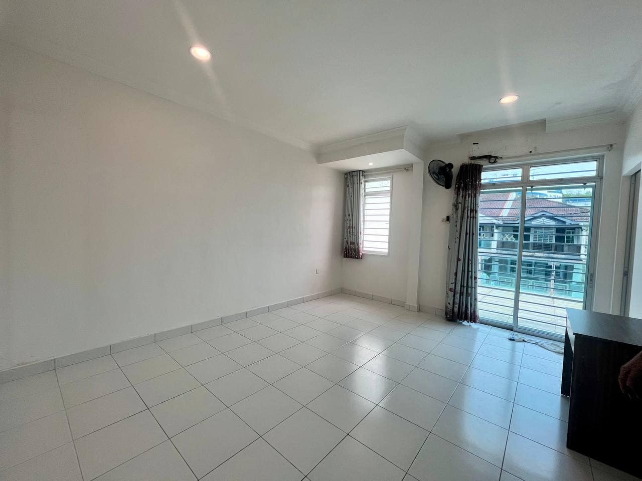 Double storey terrace house Jalan Jaya Putra – photo 1