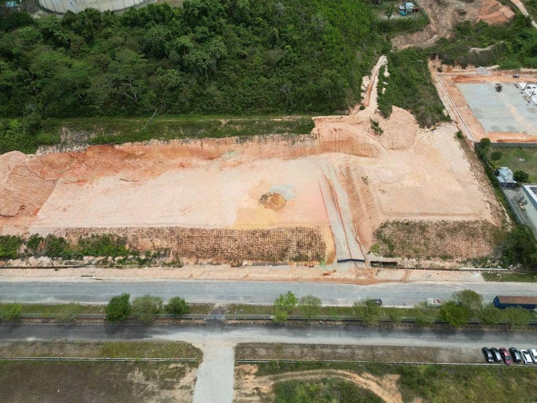Industrial Land Taman Perindustrian Sri Plentong – photo 1