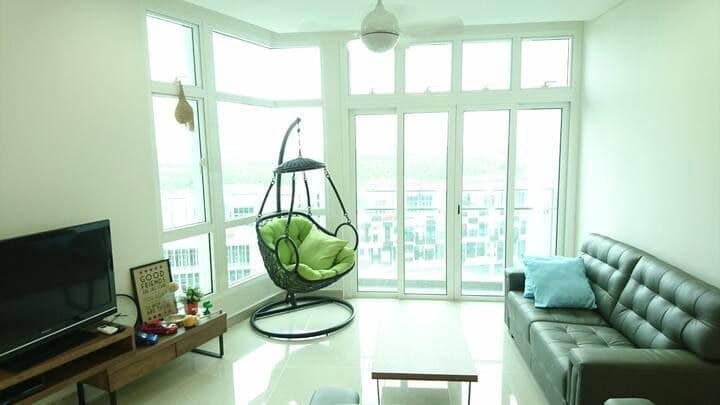 Condo Medini – photo 1