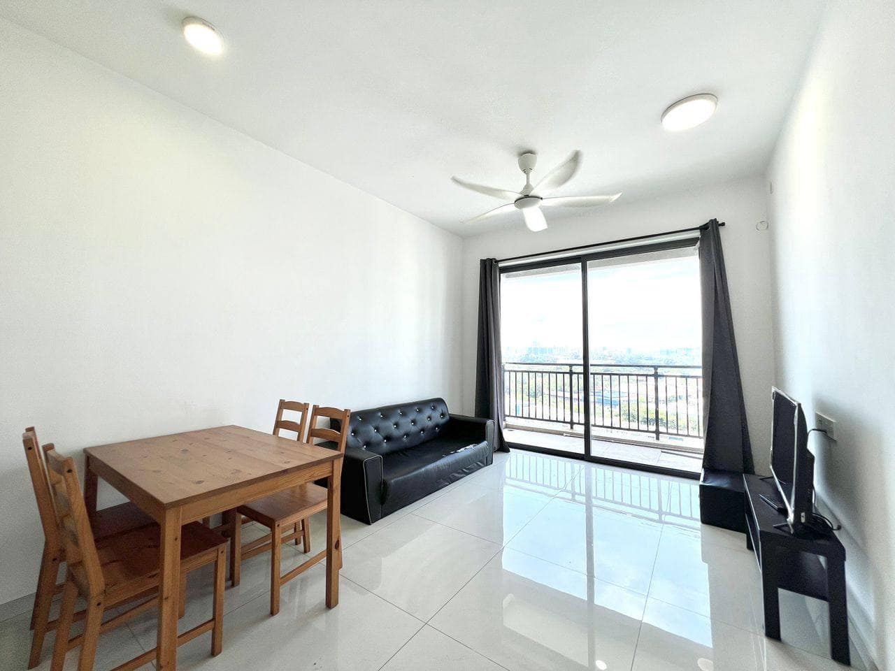 Condo Country Garden Central Park – photo 1