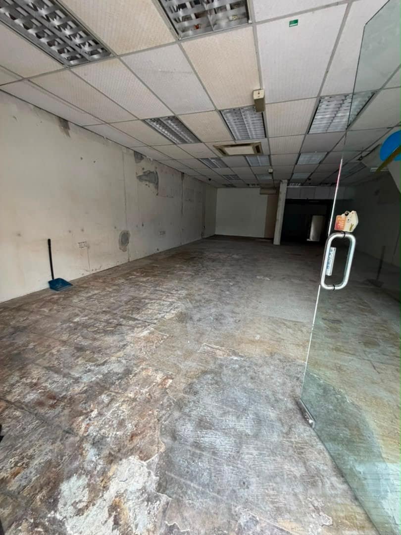 3 Storey Shop Taman Pelangi – photo 1