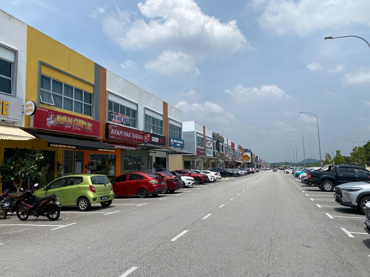 Double Storey Shop Taman Pulai Mutiara 2 – photo 1