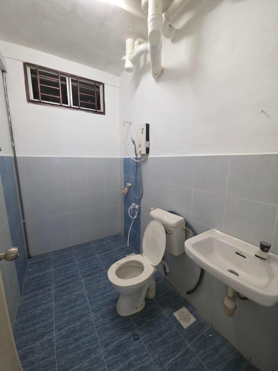 Bukit Indah Indah Court Apartment Can Full Loan🔥Ca… – photo 1