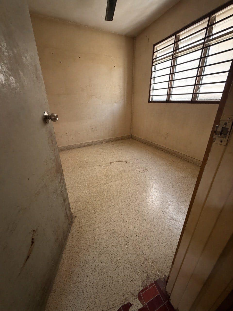 FOR SALE ๐
Block D @ Jalan EJ 8/x @ Sri Orkid @ Ehโฆ โ photo 1
