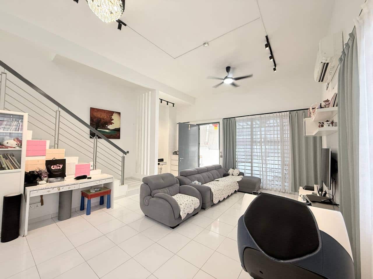Double Storey Endlot Terrace Taman Setia Indah