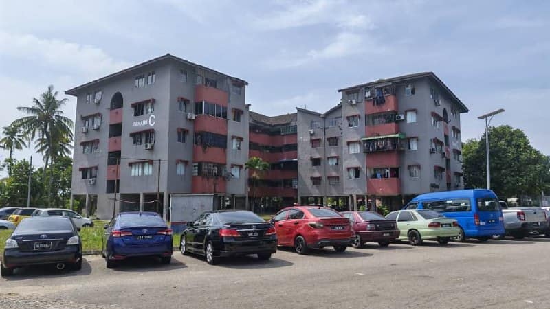 Low Cost Flat Taman Rinting โ photo 1