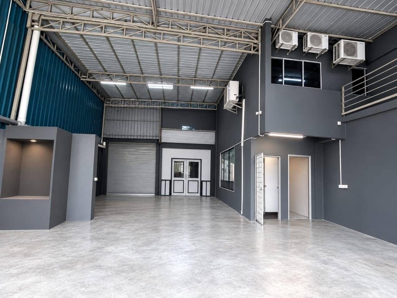 1.5 Storey Terrace Factory Jalan Satria, Taman Tan Sri Yaacob – photo 1