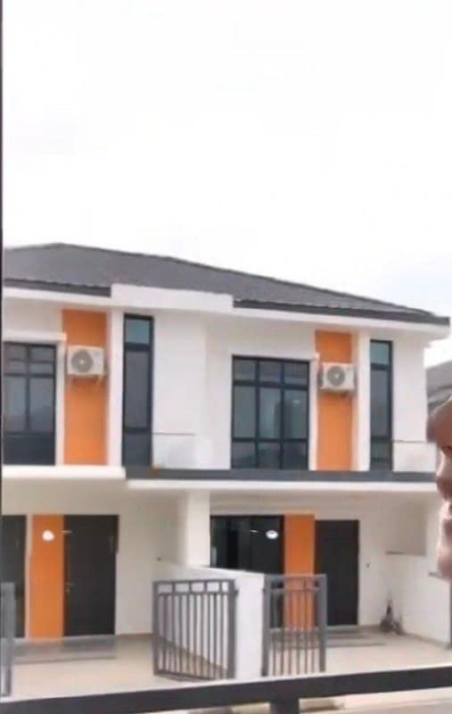2-Storey Terrace NasaCity – photo 1