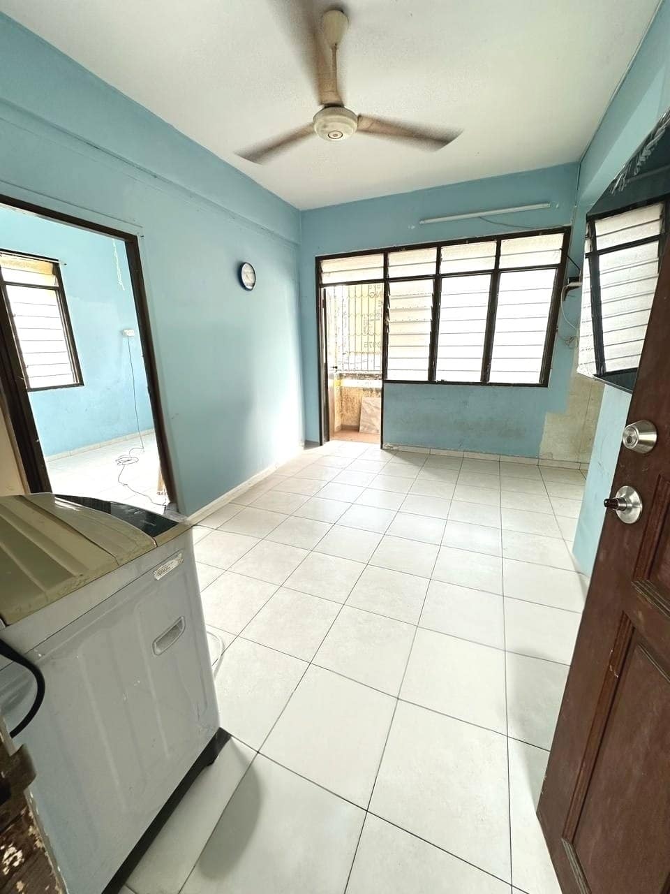 Low Cost Flat Taman Perling – photo 1