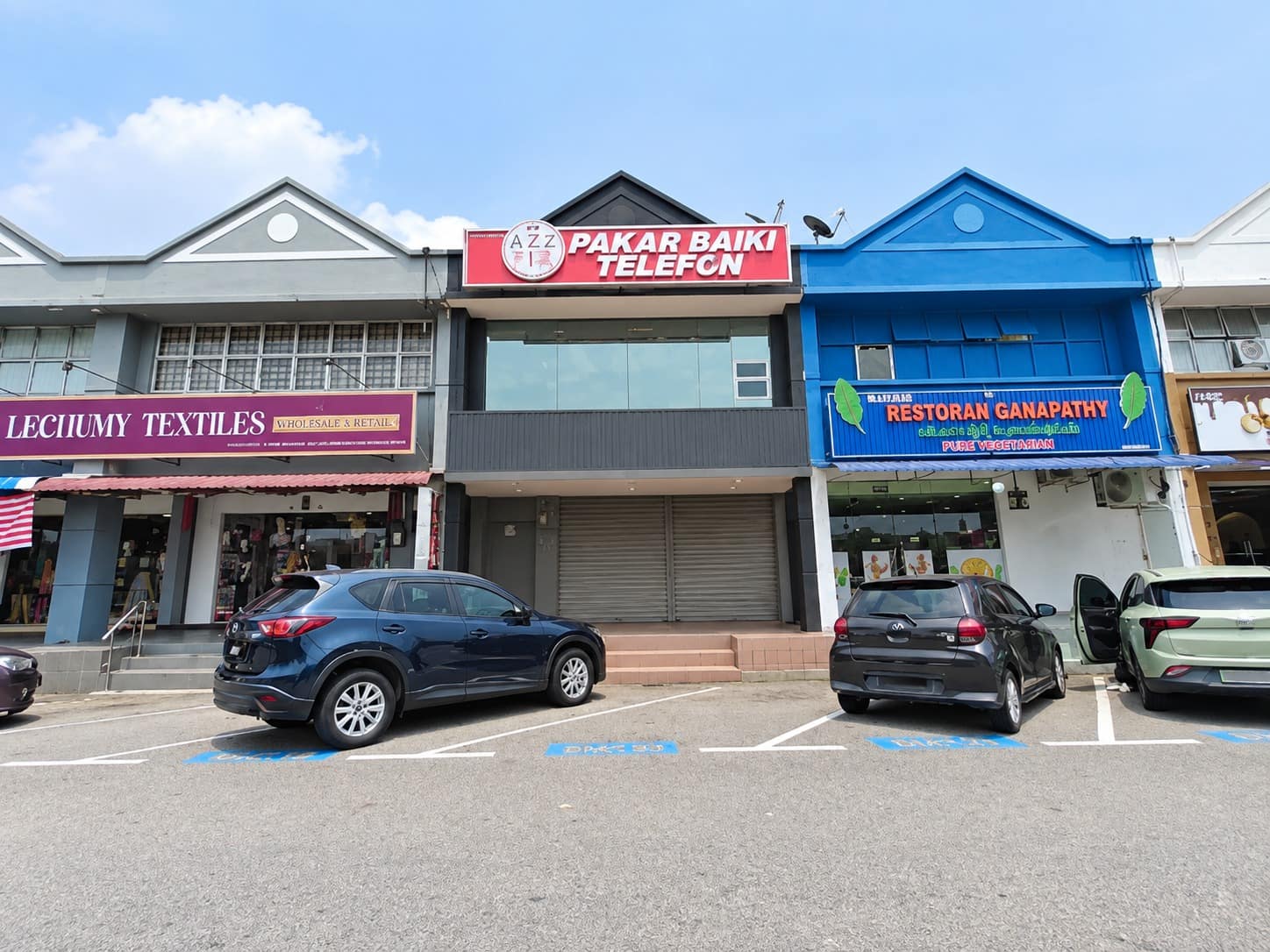 Double Storey Shoplot Taman University Skudai – photo 1