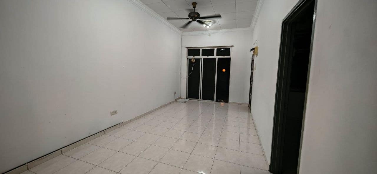 Single Storey Terrace Taman Mutiara Rini – photo 1