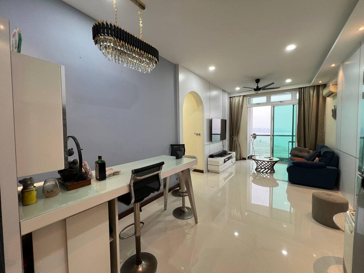 Condominium Paragon Residence @ Strait View – photo 1