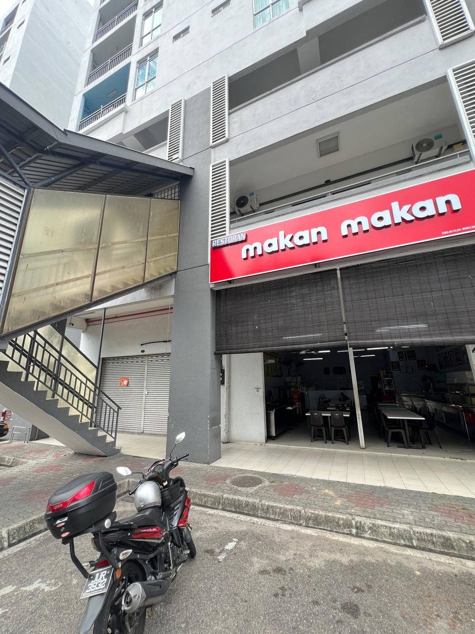 Shop Tebrau – photo 1