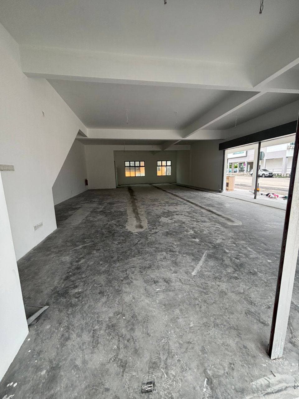 2 Storey Corner Shop Pelangi Indah โ photo 1