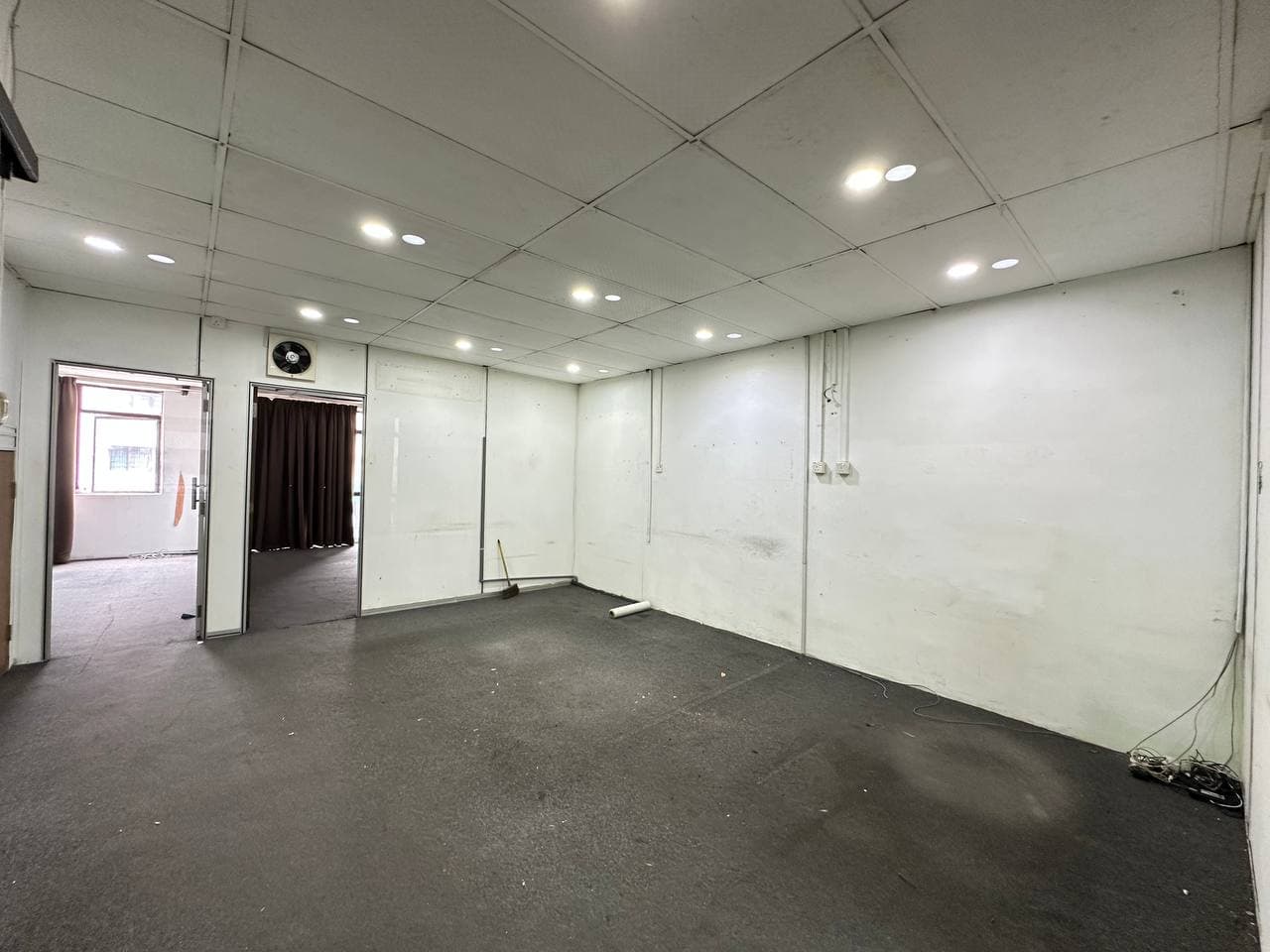 Shop Office Permas Jaya – photo 1