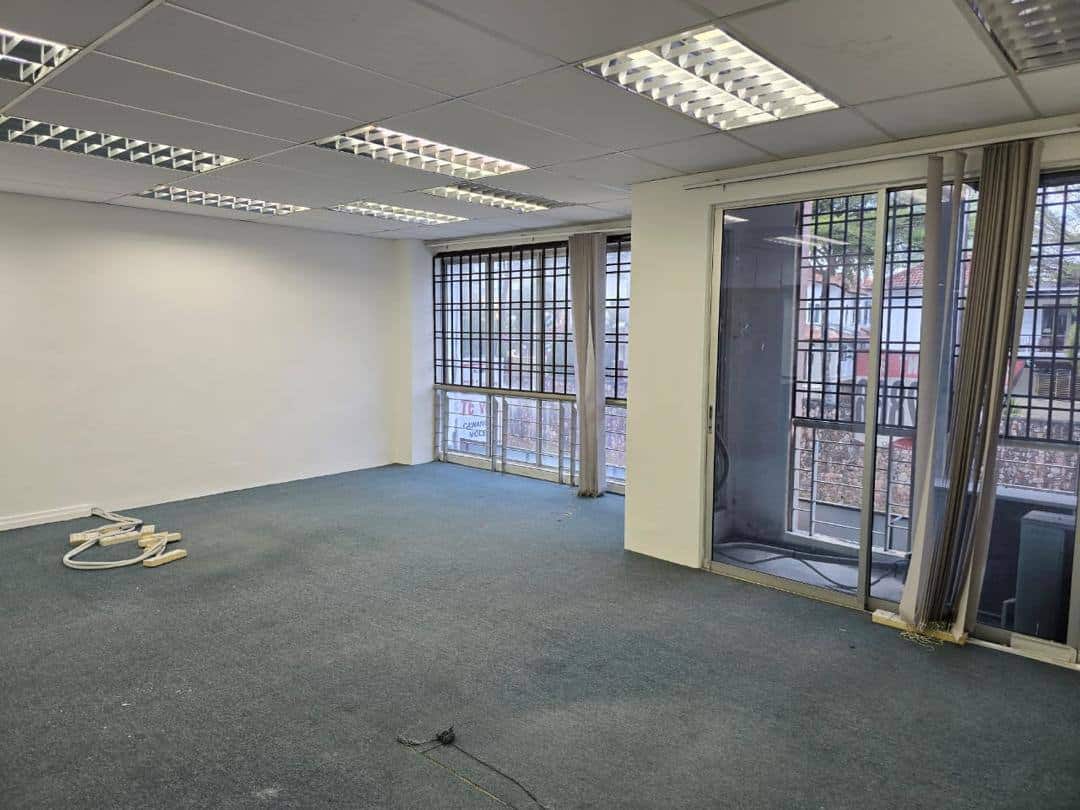 3-Storey Shoplot Intermediate Taman Molek