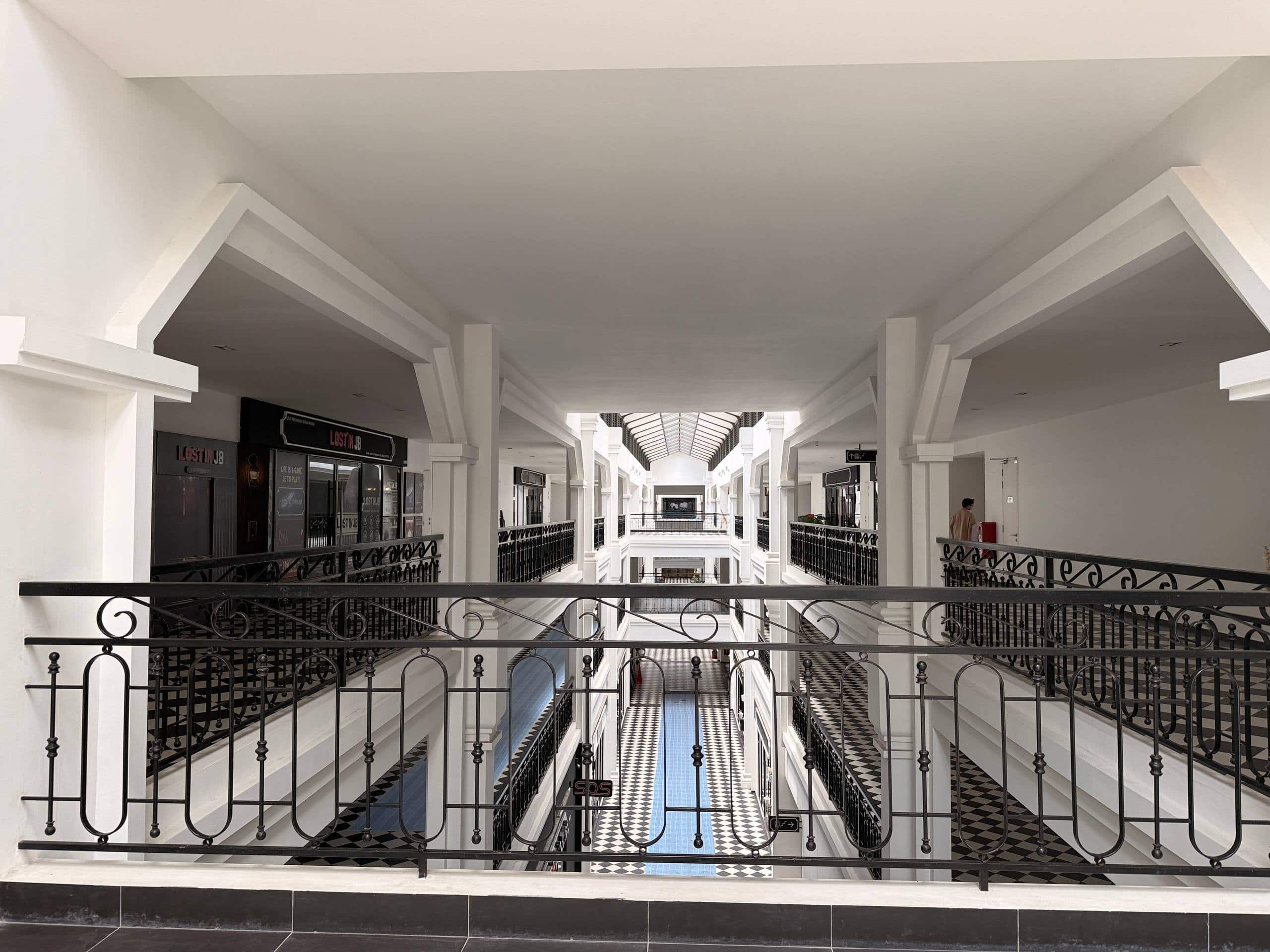 Luxury Shoplot Eco Spring @ Eco Palladium