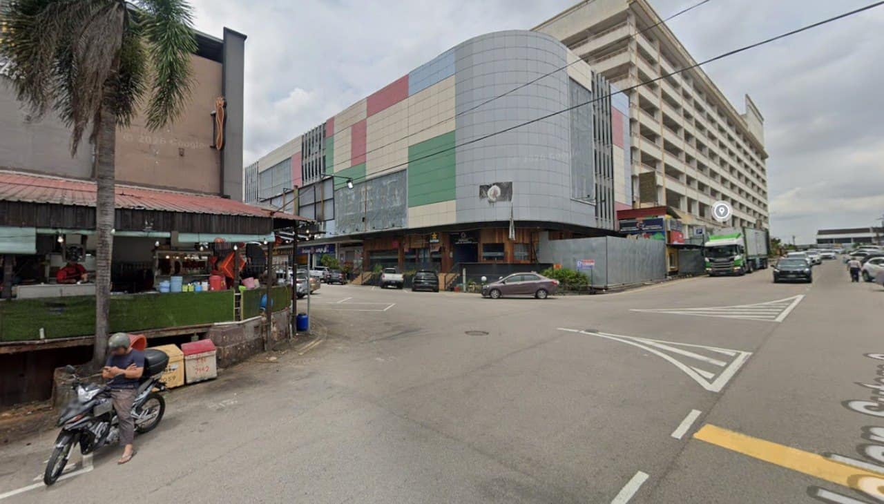 3 Storey Shoplot Jalan Sutera 2, Taman Sentosa – photo 1