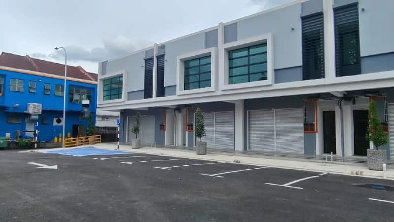 Double Storey Shop Corner Lot Tamang Desa Cemerlang
