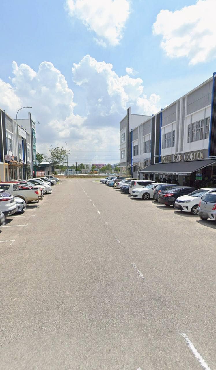 2-Storey Shoplot - Intermediate Kulai Vervocity – photo 1