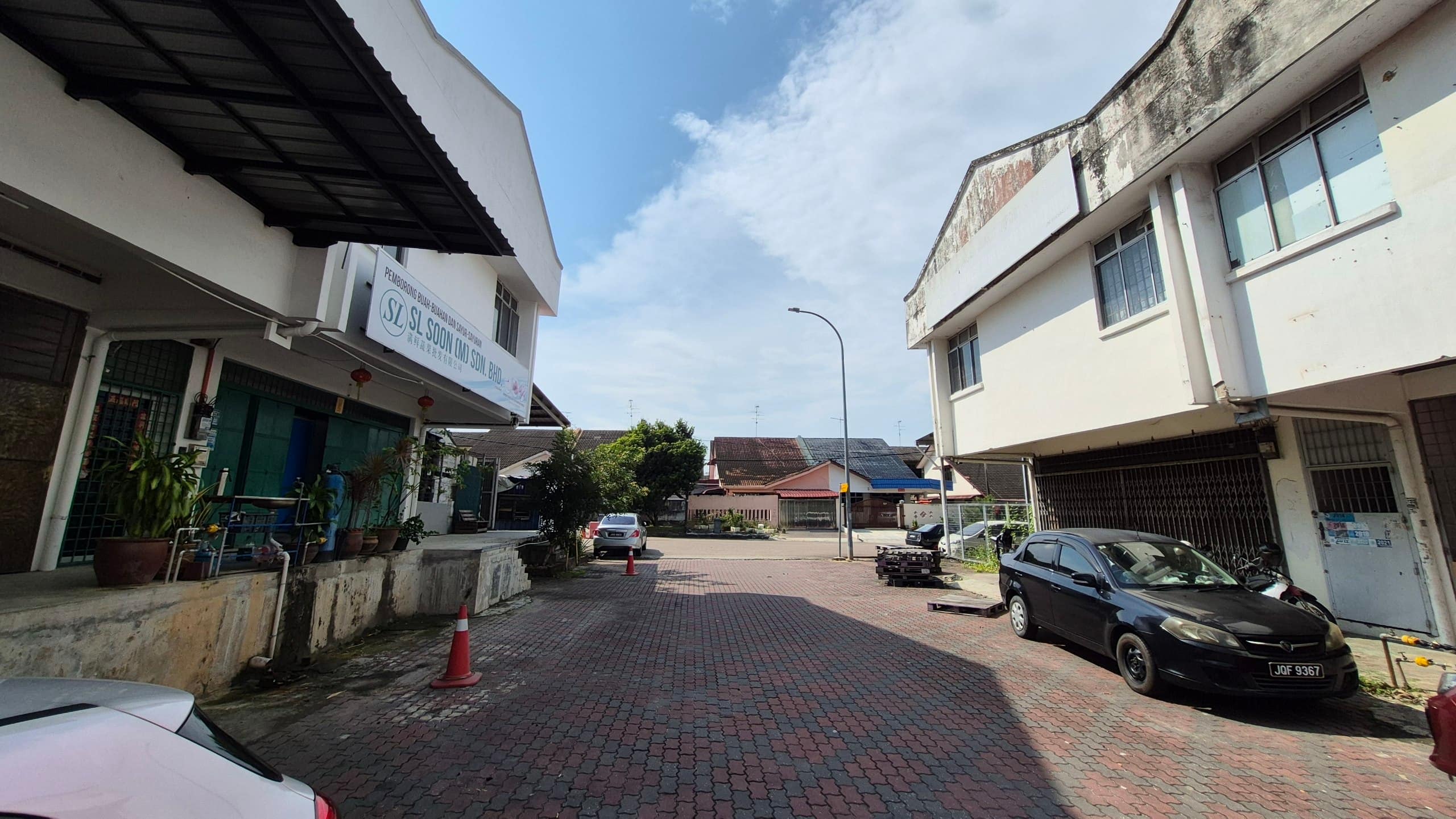 2 storey shop Jalan Api Api X – photo 1