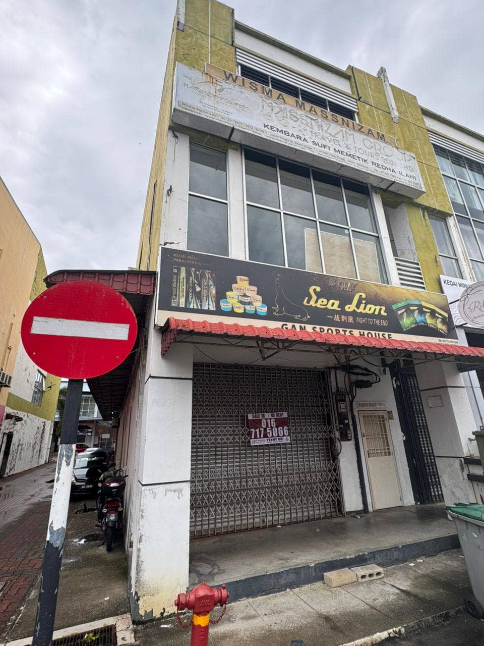 3-Storey End Lot Shoplot Jalan Niaga, Kota Tinggi – photo 1