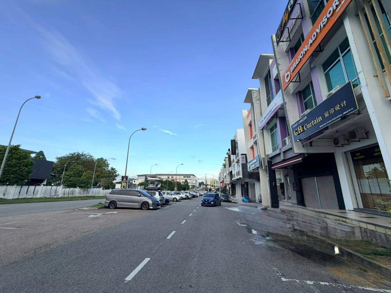 3-Storey Shop Lot Mutiara Mas @ Mutiara Rini