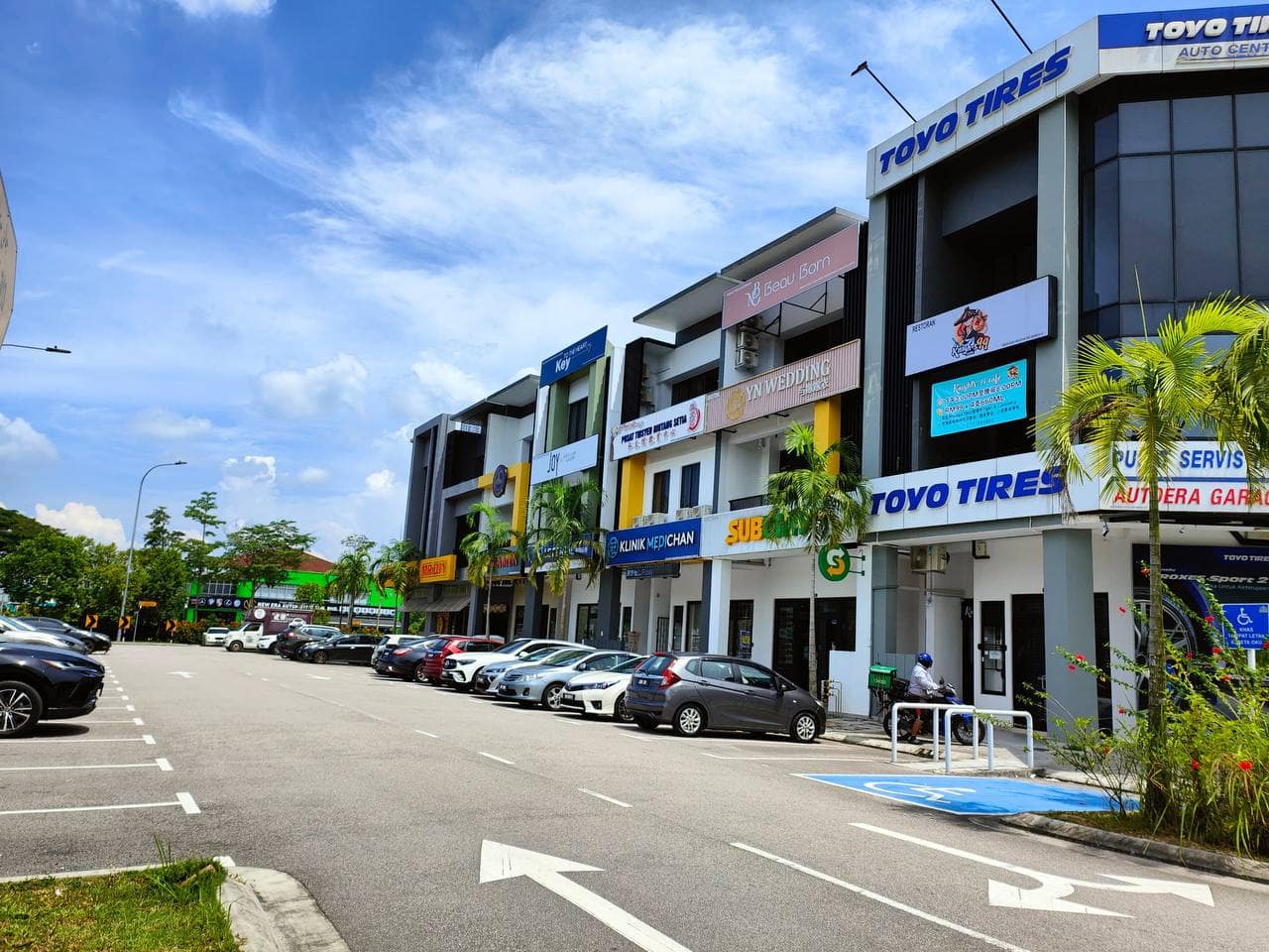 Shoplot Setia Indah โ photo 1