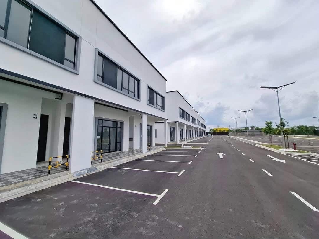 2-Storey Shoplot Eco Tropics