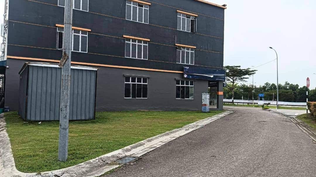 🔥 FOR RENT | 3-STOREY CORNER SHOP OFFICE @ TAMAN S…